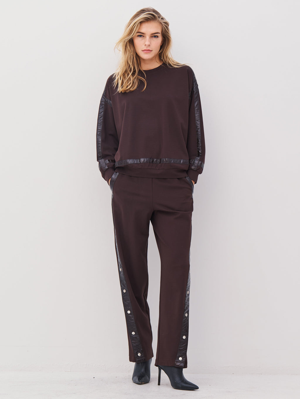 ATHEA trousers - Brown