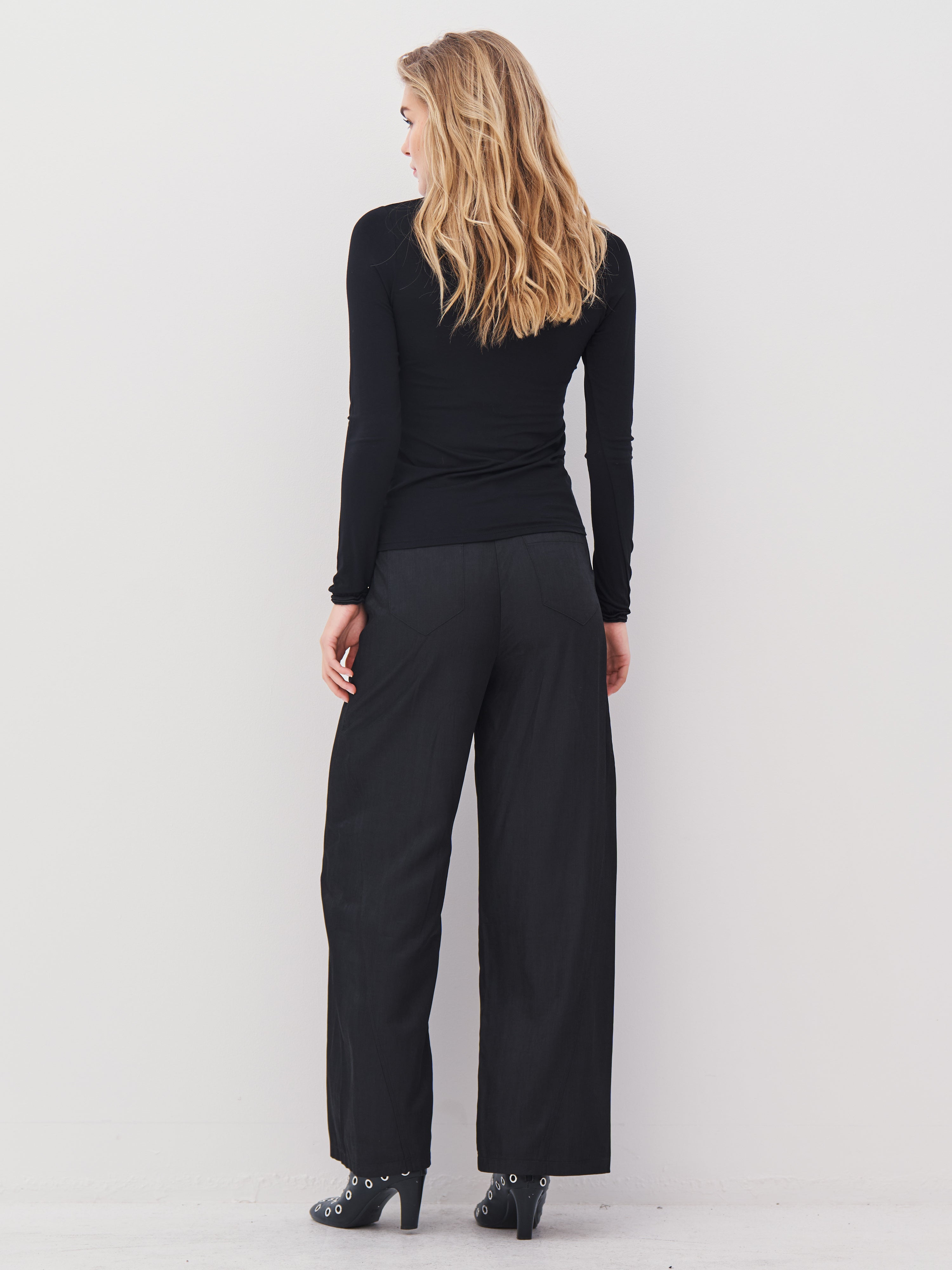 AVALON trousers - Black