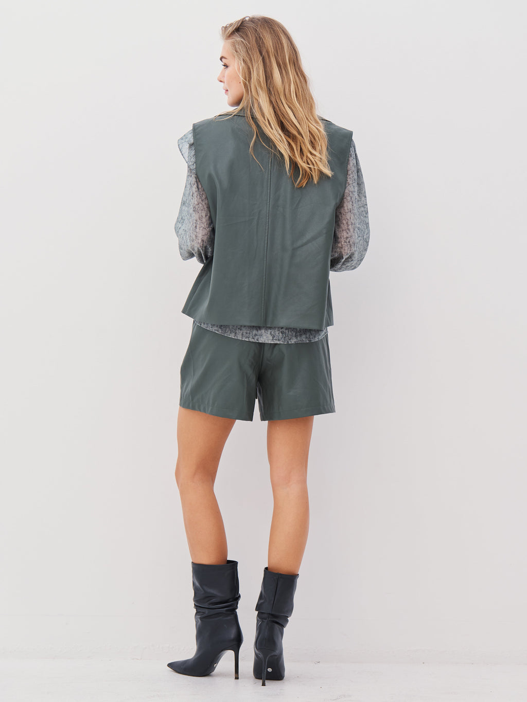 AVA shorts - Dark Green