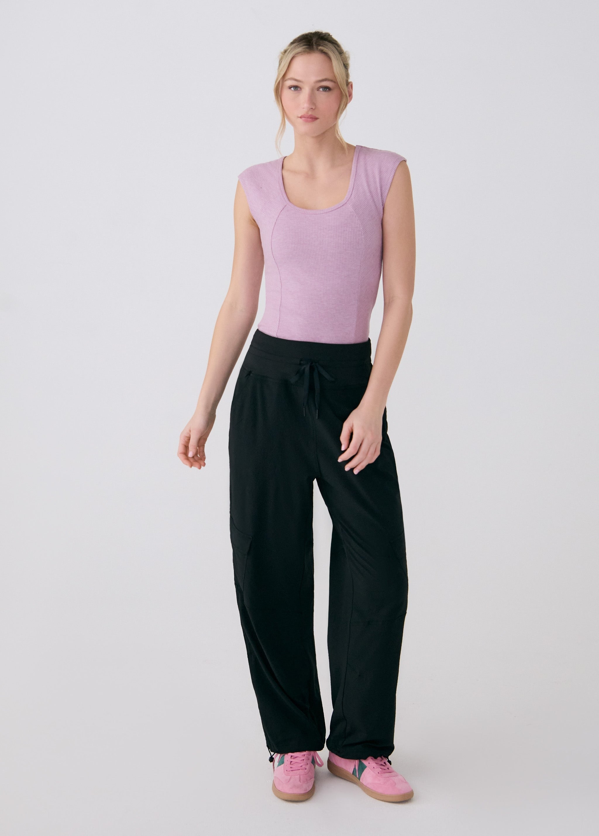Women's Momentum Cargo Pant